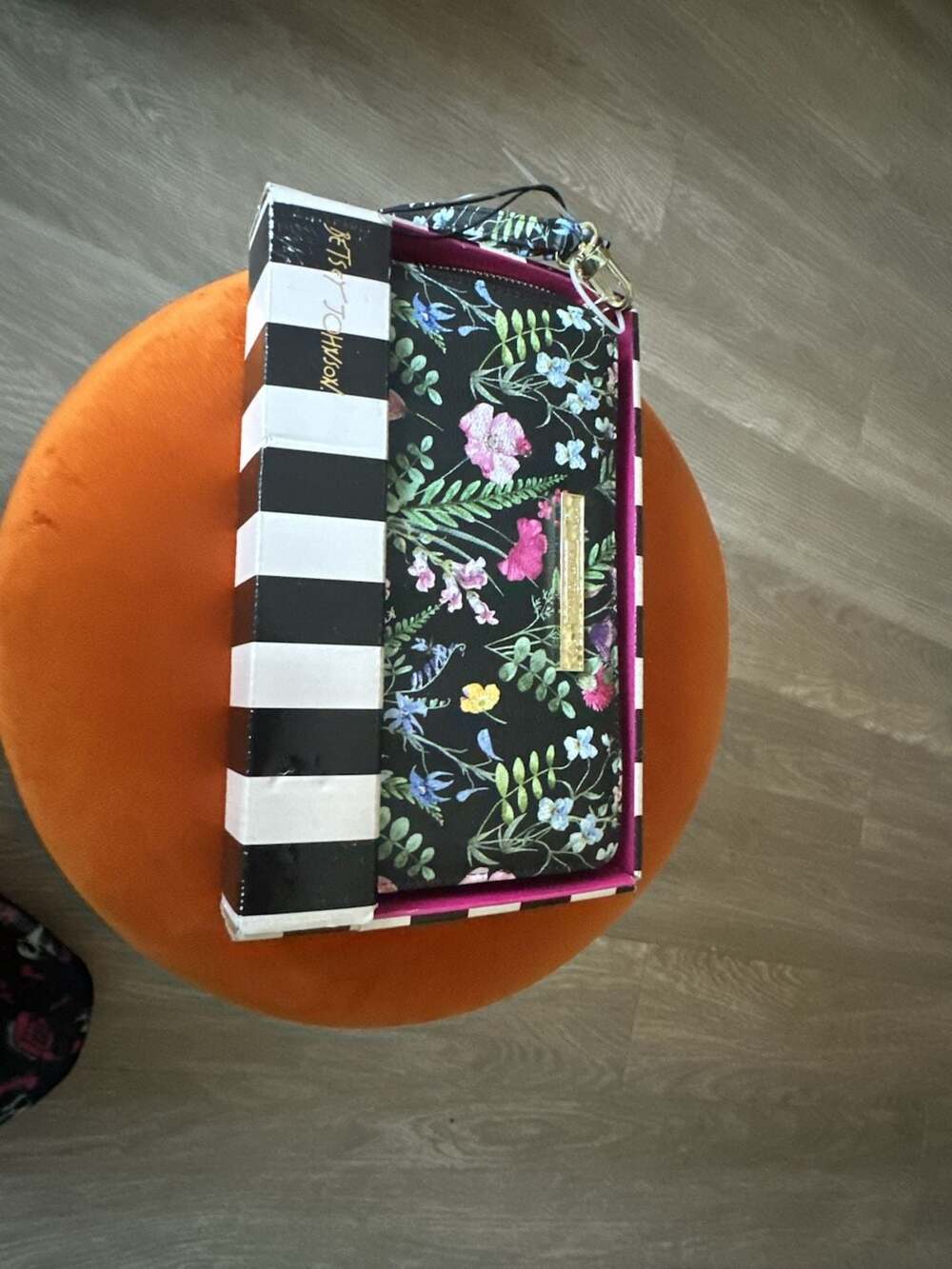 Betsey Johnson Black Floral Zip Around Wallet NWT
